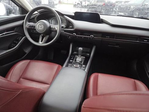 Used 2025 MAZDA MAZDA3 s image 26