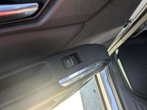 New 2026 Chevrolet Traverse RS image 27