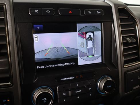 Used 2020 Ford F150 Raptor w/ Equipment Group 802A Luxury image 6