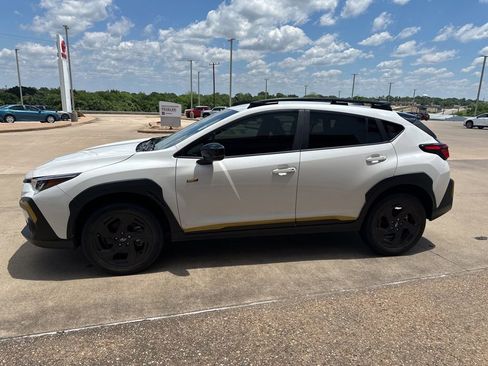 Used 2025 Subaru Crosstrek 2.5i Sport w/ Crosstrek Mirror Package AWD/4WD image 4