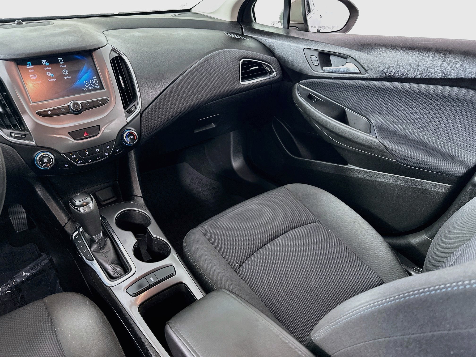 Used 2018 Chevrolet Cruze LT w/ Convenience Package FWD image 22