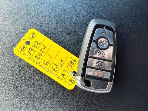 Certified 2024 Ford Edge ST-Line image 36