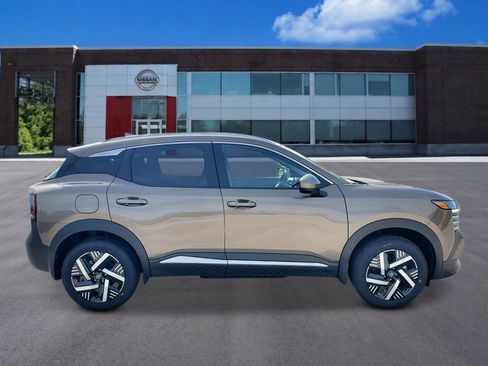 New 2026 Nissan Kicks SV w/ SV Premium Package FWD image 7
