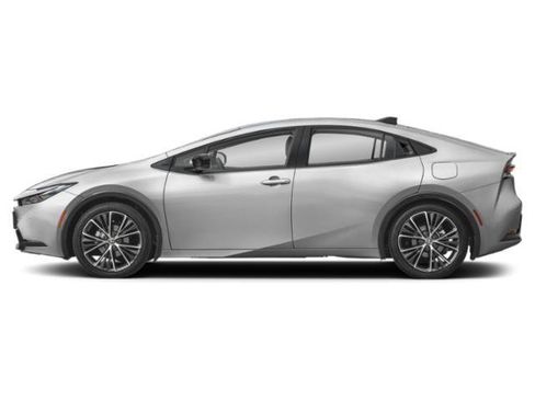 New 2027 Toyota Prius XLE FWD image 3