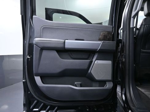 Used 2024 Ford F450 Lariat w/ Lariat Ultimate Package image 39