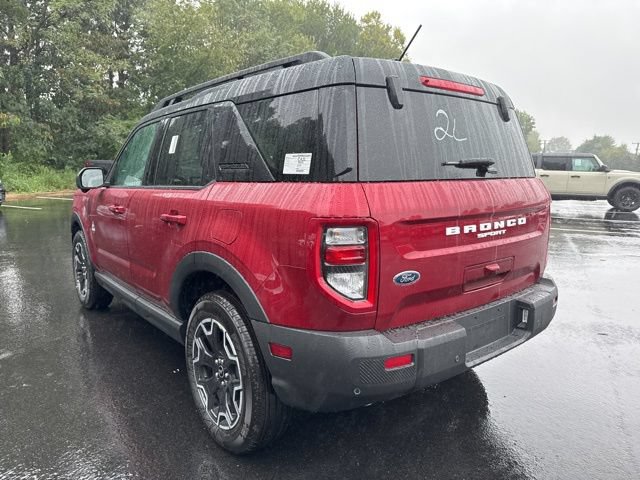 Used 2025 Ford Bronco Sport Outer Banks w/ Outer Banks Tech Package+ AWD/4WD image 3