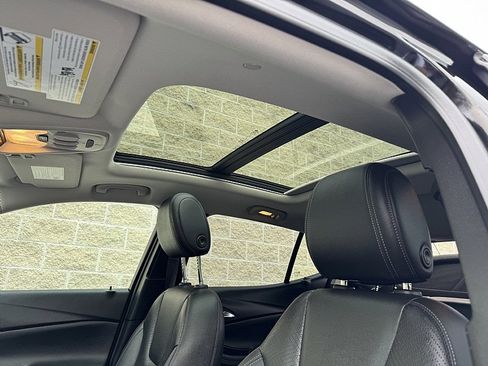 Used 2023 Buick Encore GX Essence w/ Experience Buick Package image 20