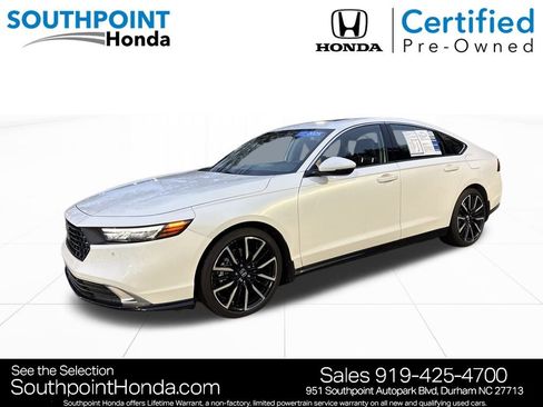 Certified 2025 Honda Accord Touring image 3