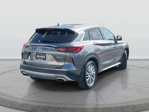 Certified 2025 INFINITI QX50 Luxe AWD/4WD image 4