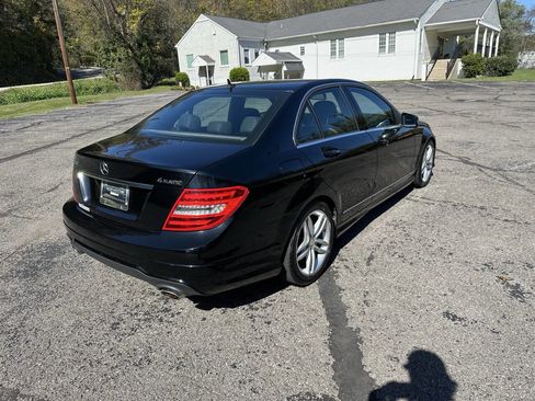 Used 2013 Mercedes-Benz C 300 4MATIC Sedan image 2