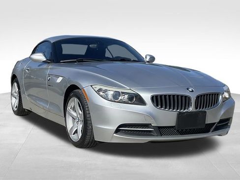 Used 2009 BMW Z4 sDrive30i image 1