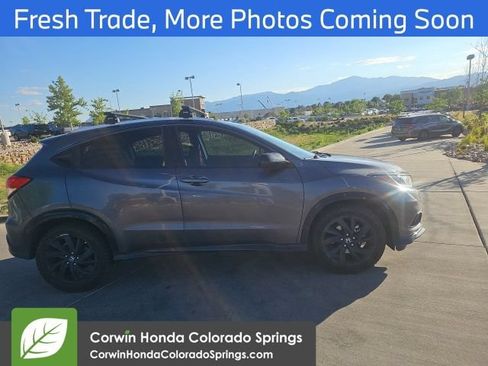 Used 2022 Honda HR-V Sport image 2