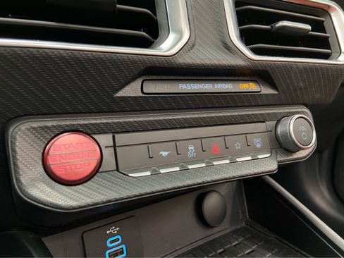 Used 2024 Ford Mustang GT Premium image 40