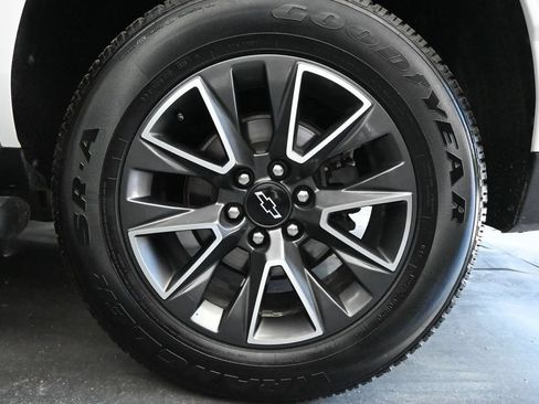 Used 2021 Chevrolet Tahoe Z71 AWD/4WD image 13