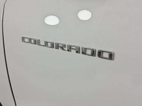 Used 2024 Chevrolet Colorado Trail Boss w/ Advanced Trailering Package AWD/4WD image 11