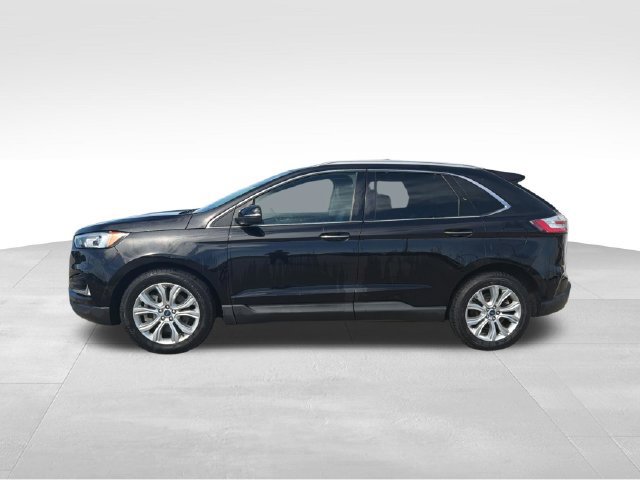Used 2021 Ford Edge Titanium w/ Class II Trailer Tow Package AWD/4WD image 7