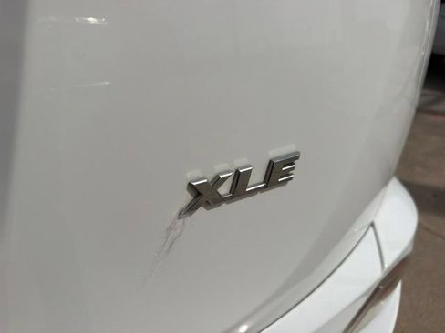 Used 2017 Toyota RAV4 XLE w/ Plus Special Value Package FWD image 9