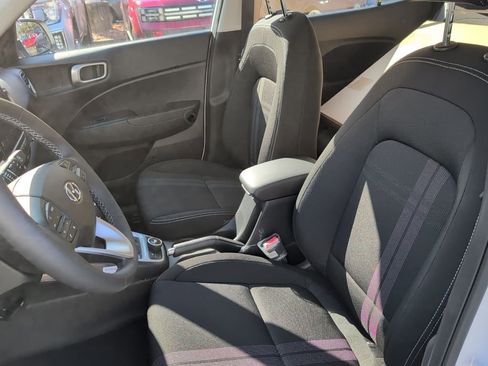 New 2026 Hyundai Venue SEL image 9