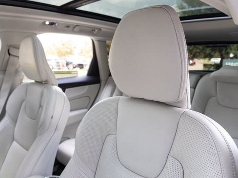 Used 2020 Volvo XC60 T5 Inscription FWD image 23