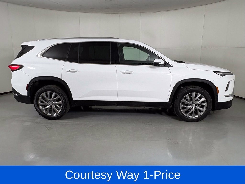 Used 2026 Buick Enclave Preferred FWD image 12
