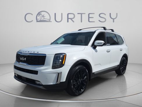 Used 2022 Kia Telluride SX w/ Towing Package FWD image 1