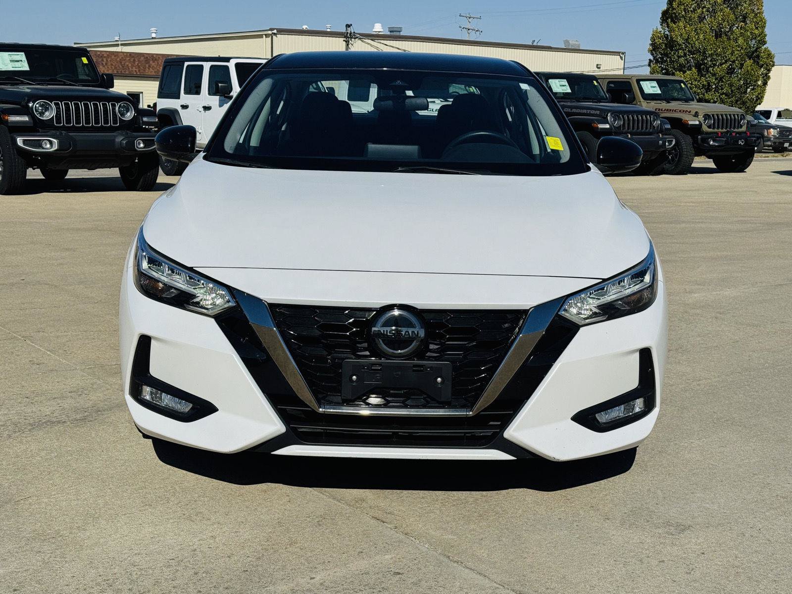 Used 2021 Nissan Sentra SR FWD image 30