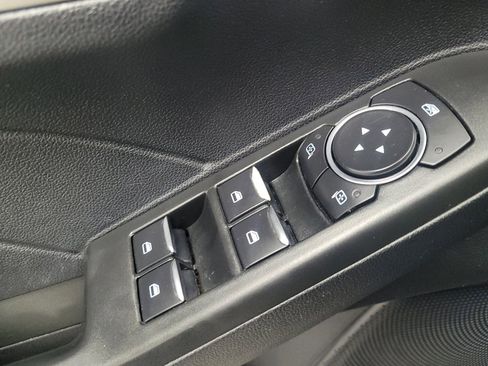 Used 2021 Ford Escape SE w/ SE Sport Appearance Package FWD image 27