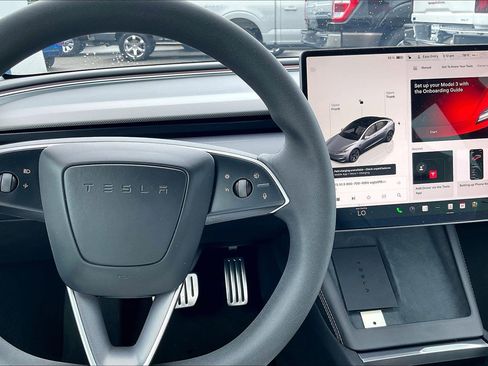 Used 2024 Tesla Model 3 Performance AWD/4WD image 18