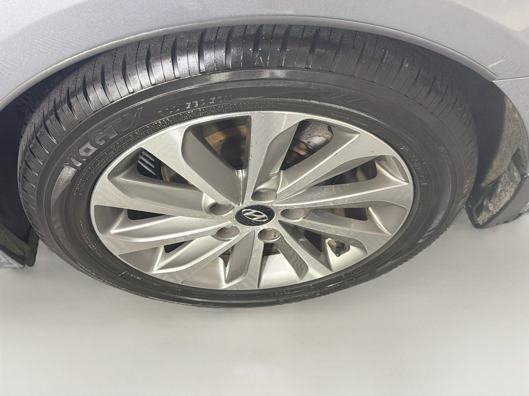Used 2016 Hyundai Sonata Sport w/ Option Group 02 FWD image 11
