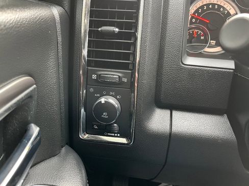 Used 2018 RAM 1500 Sport RWD image 22