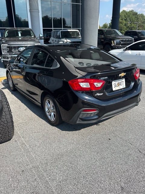 Used 2017 Chevrolet Cruze LT w/ RS Package FWD image 2