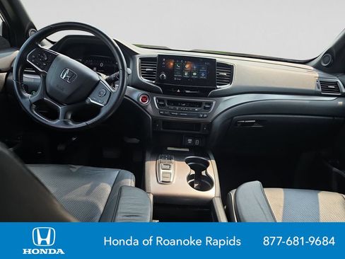 Used 2023 Honda Passport EX-L image 12
