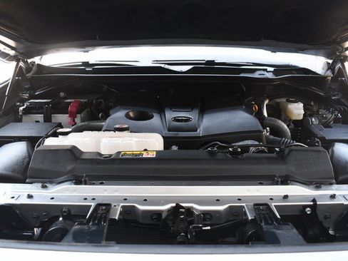 Used 2025 Toyota Tundra SR5 AWD/4WD image 29