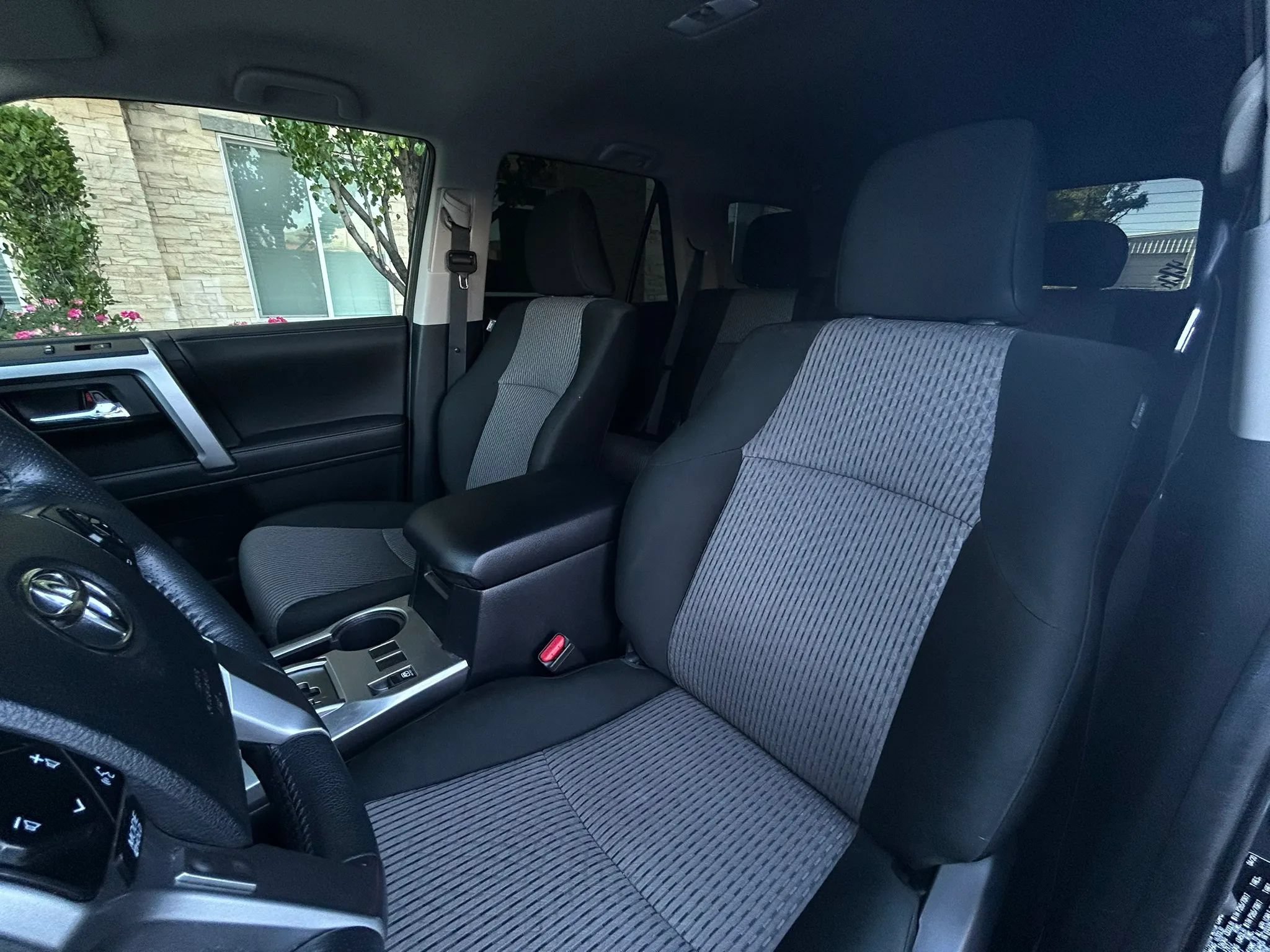 Used 2020 Toyota 4Runner SR5 w/ Wilderness Package AWD/4WD image 20