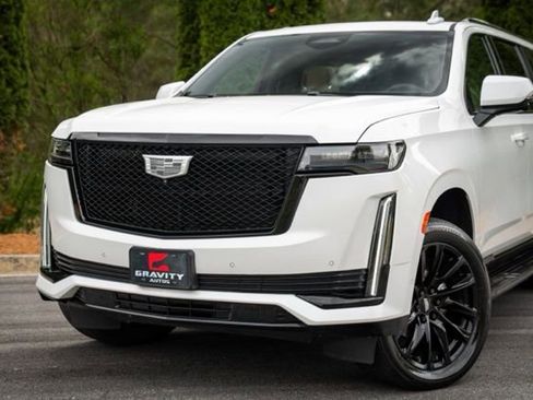 Used 2022 Cadillac Escalade ESV Sport w/ Touring Package AWD/4WD image 2