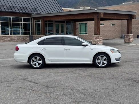 Used 2015 Volkswagen Passat 1.8T Limited Edition FWD image 2