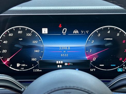 Used 2025 Mercedes-Benz GLS 450 4MATIC image 21