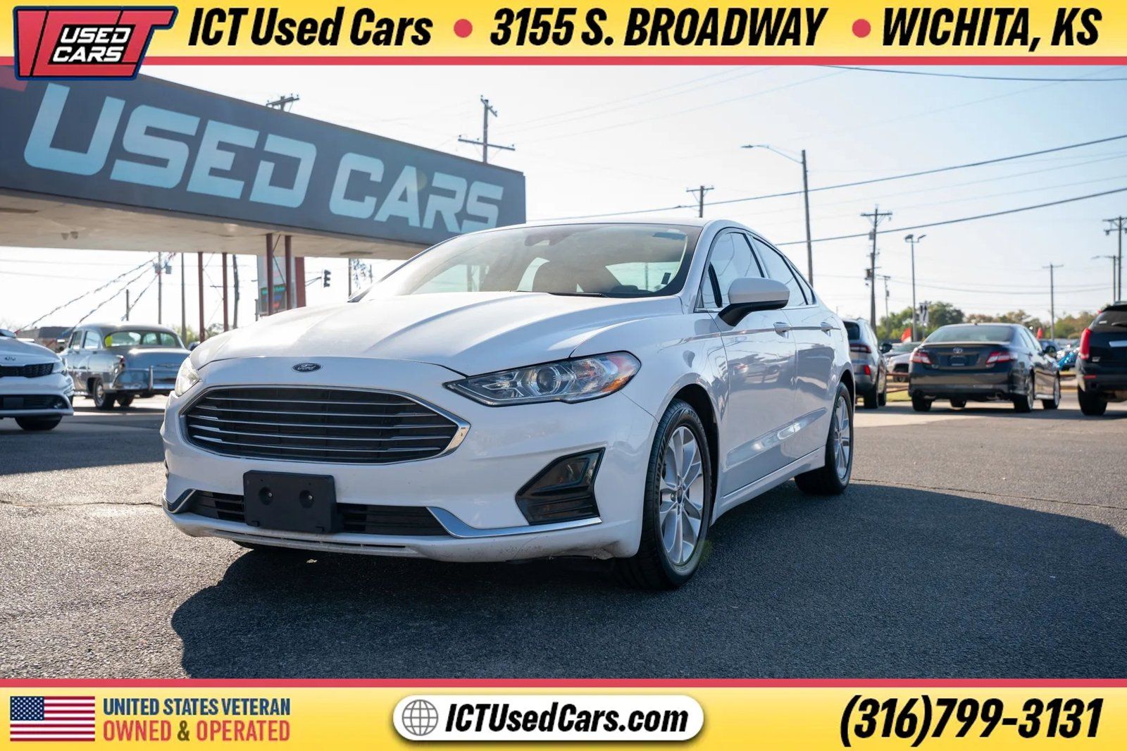 Used 2019 Ford Fusion SE FWD image 1