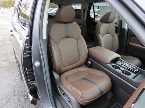 Certified 2025 Honda Pilot Elite image 20