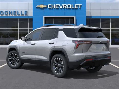 Used 2026 Chevrolet Equinox RS w/ Safety and Technology Package FWD image 3