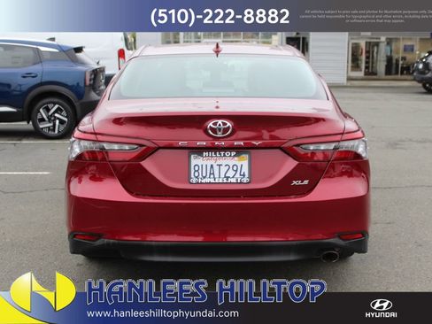 Used 2021 Toyota Camry XLE w/ Carpet Mat Package (TMS) image 8