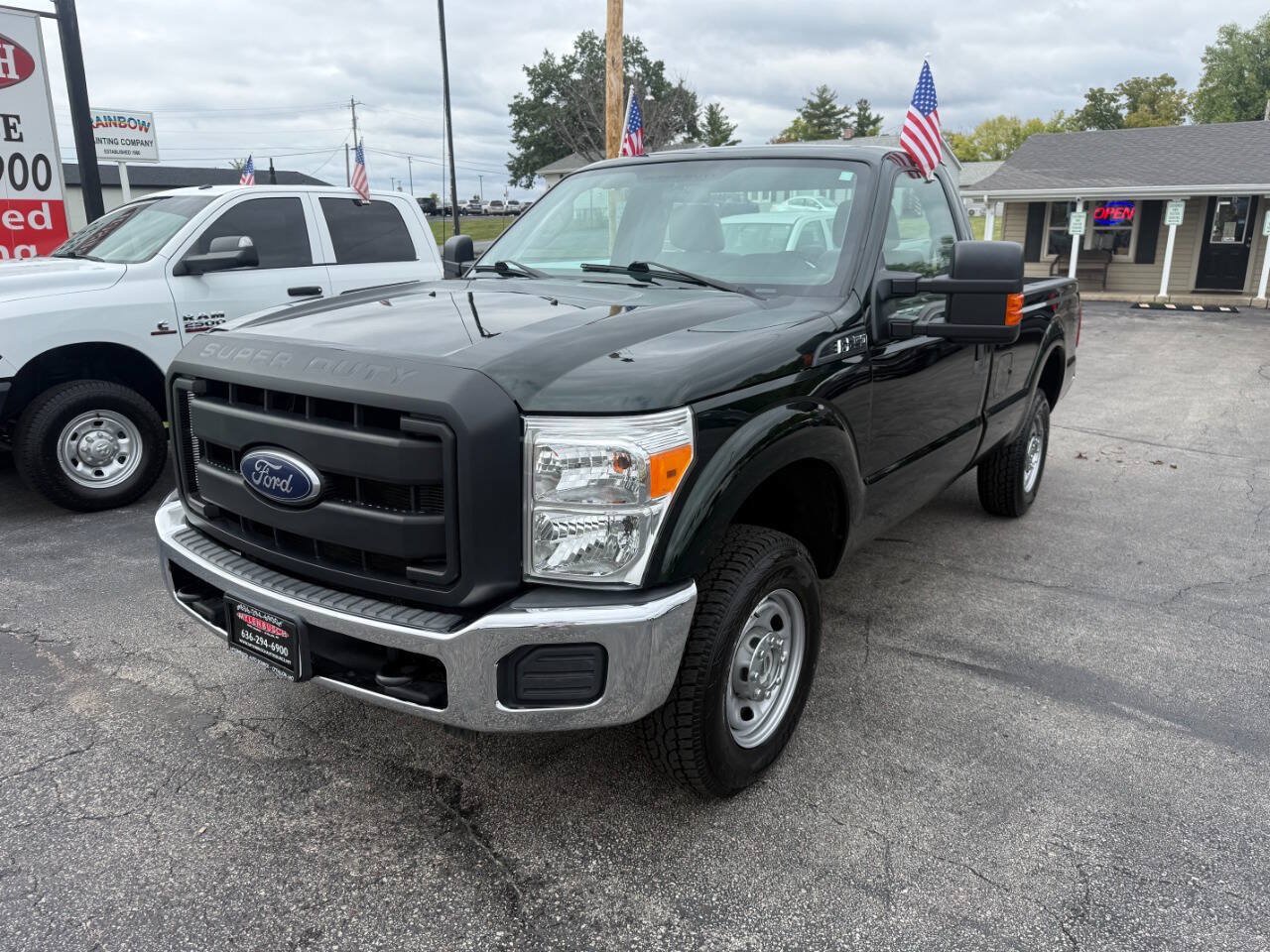Used 2016 Ford F250 XL w/ Power Equipment Group AWD/4WD image 2