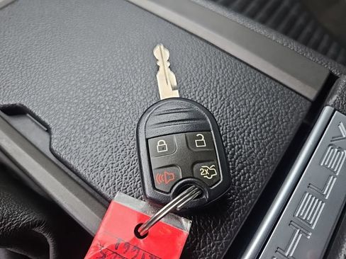Used 2013 Ford Mustang Shelby GT500 RWD image 93