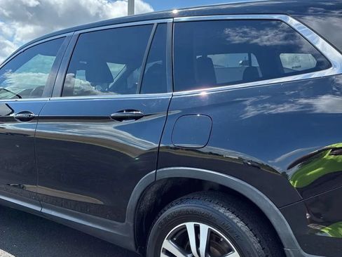 Used 2017 Honda Pilot EX-L image 6