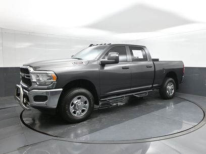 Used 2024 RAM 2500 Tradesman w/ Chrome Appearance Group