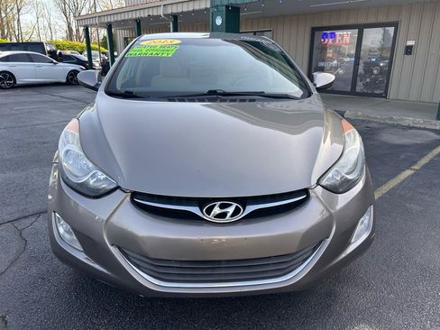 Used 2013 Hyundai Elantra GLS w/ Preferred Pkg FWD image 8