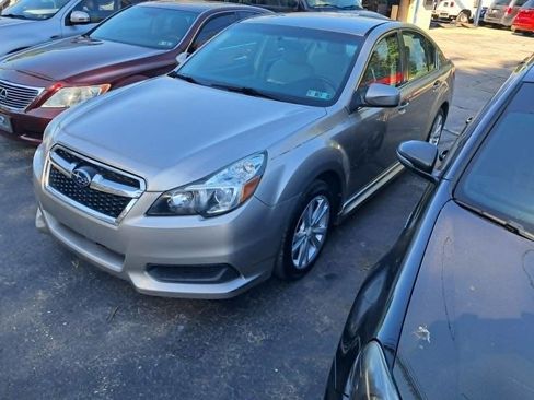 Used 2014 Subaru Legacy 2.5i Premium AWD/4WD image 1