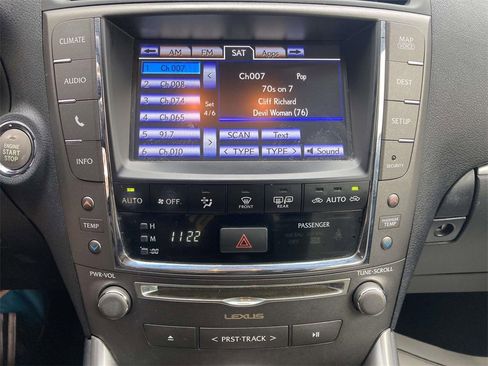 Used 2013 Lexus IS 350C image 13