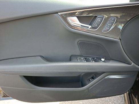 Used 2014 Audi RS 7 Prestige image 13