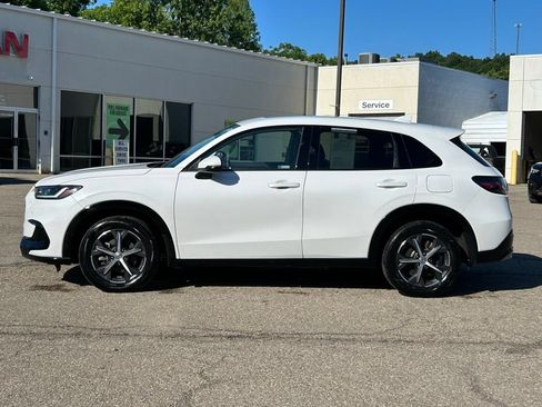 Used 2024 Honda HR-V EX-L image 4